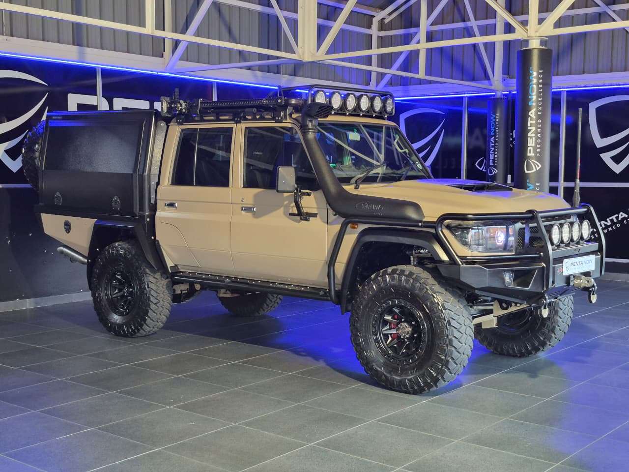 2021 Toyota Land Cruiser image 3