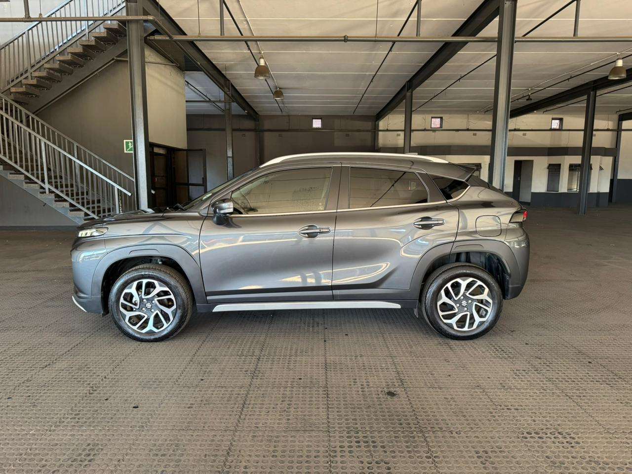 2025 Suzuki Fronx image 2