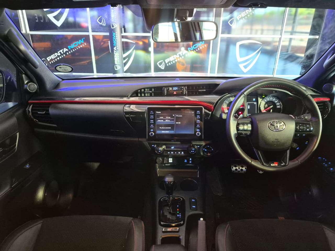 2023 Toyota Hilux image 7