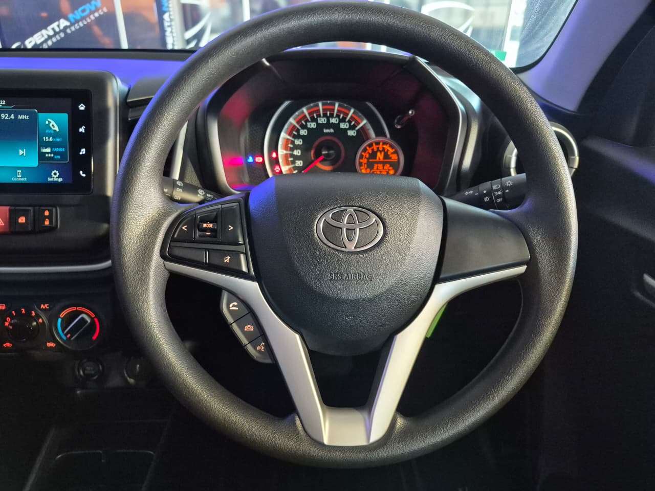2024 Toyota Vitz image 8