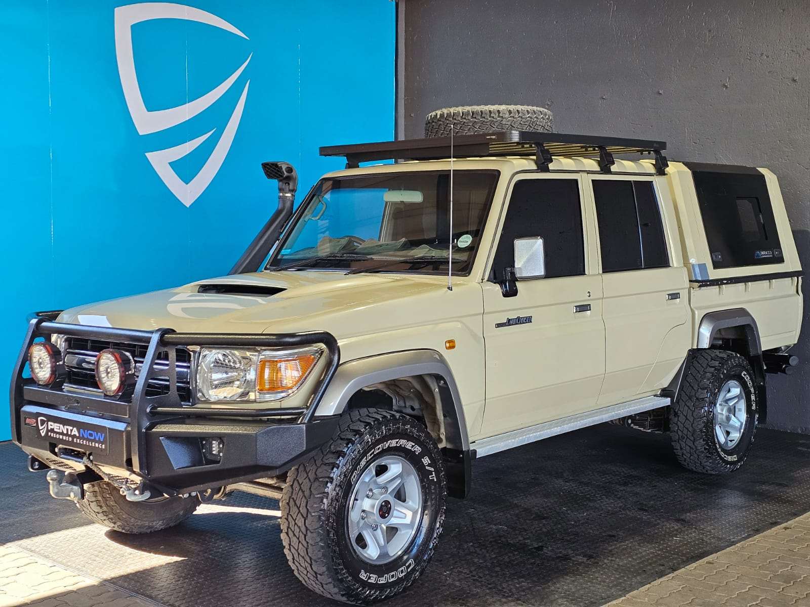 2023 Toyota Land Cruiser image 3