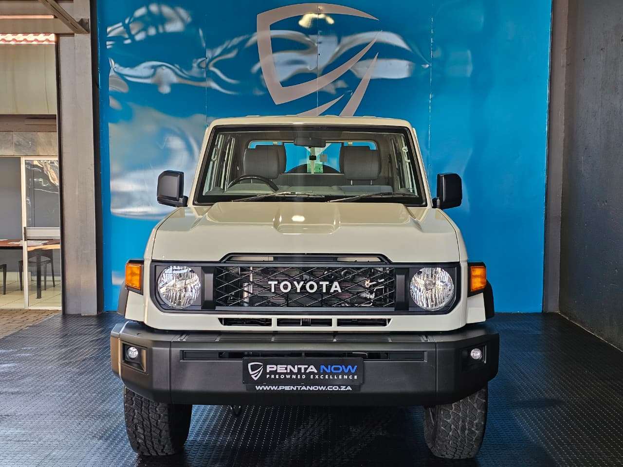 2026 Toyota Land Cruiser image 2