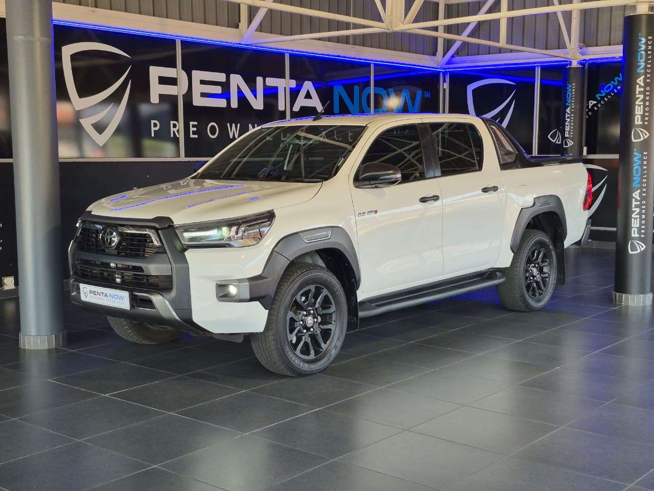 Toyota - Hilux
