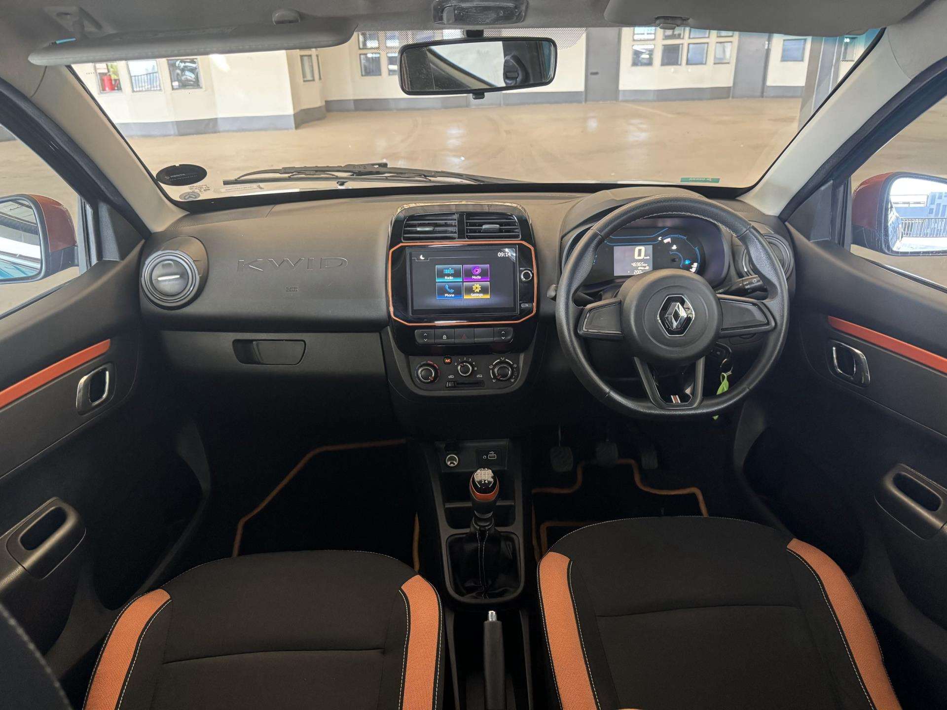 Renault Kwid image 13