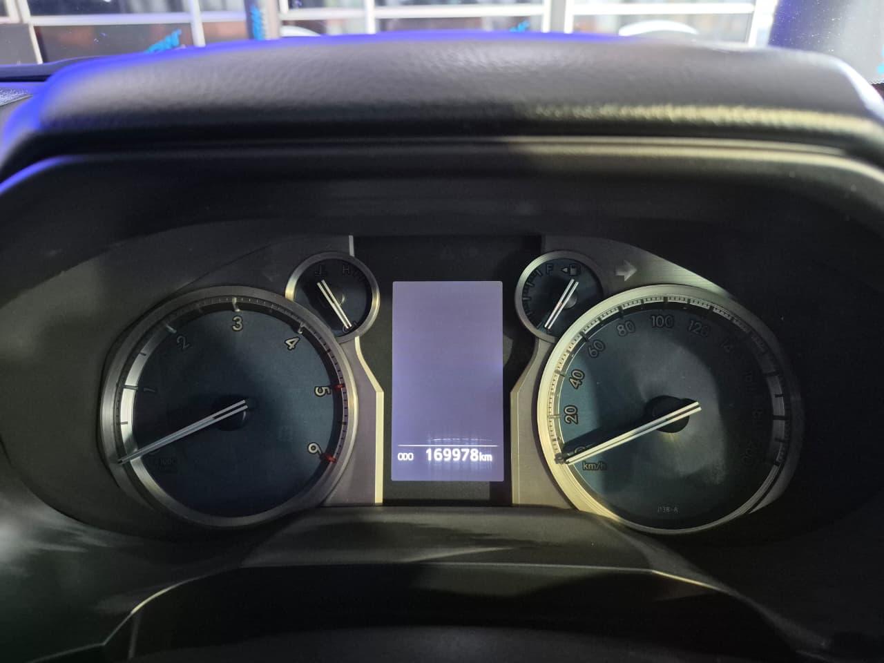 2019 Toyota Prado image 10
