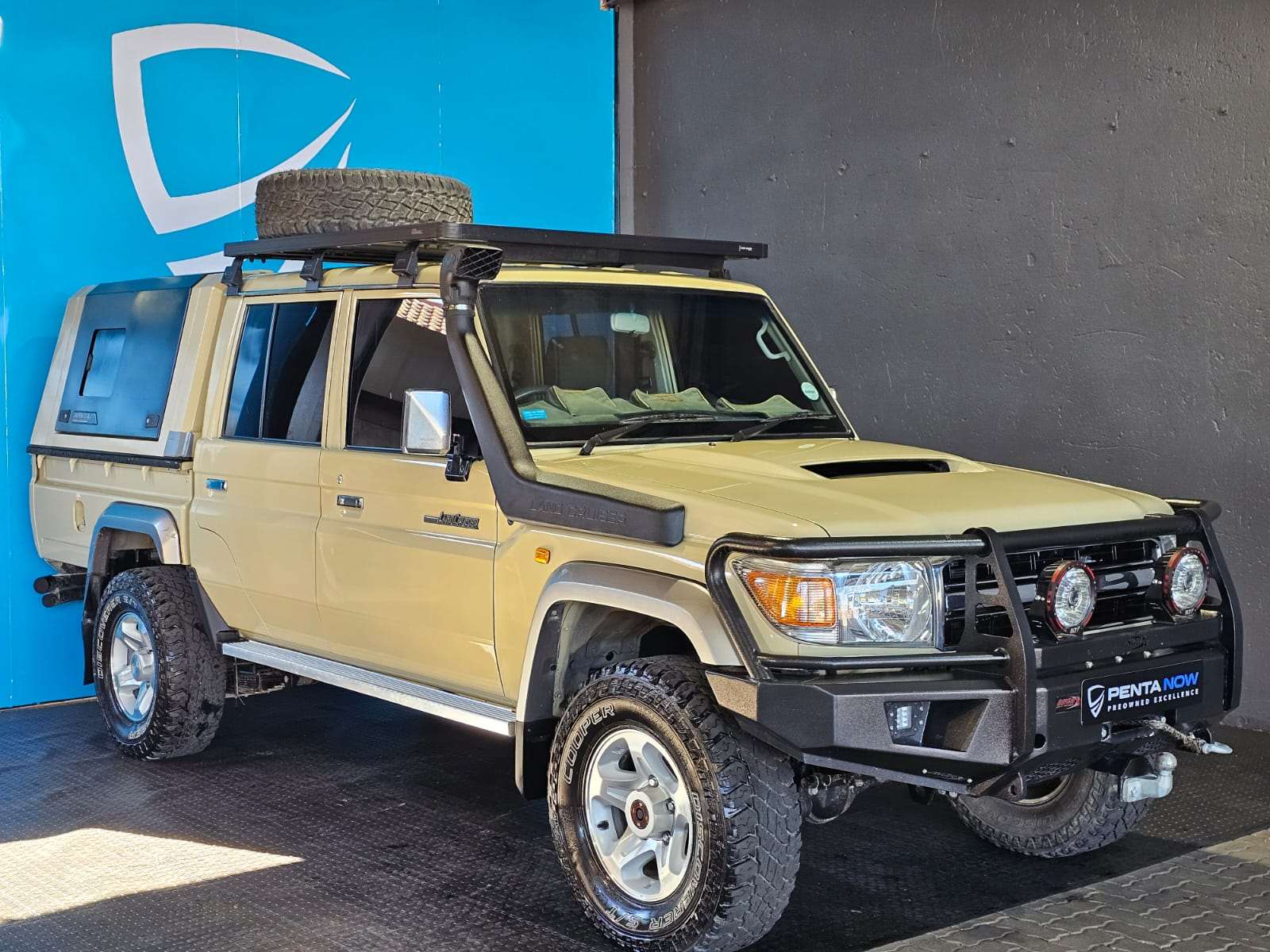Toyota - Land Cruiser