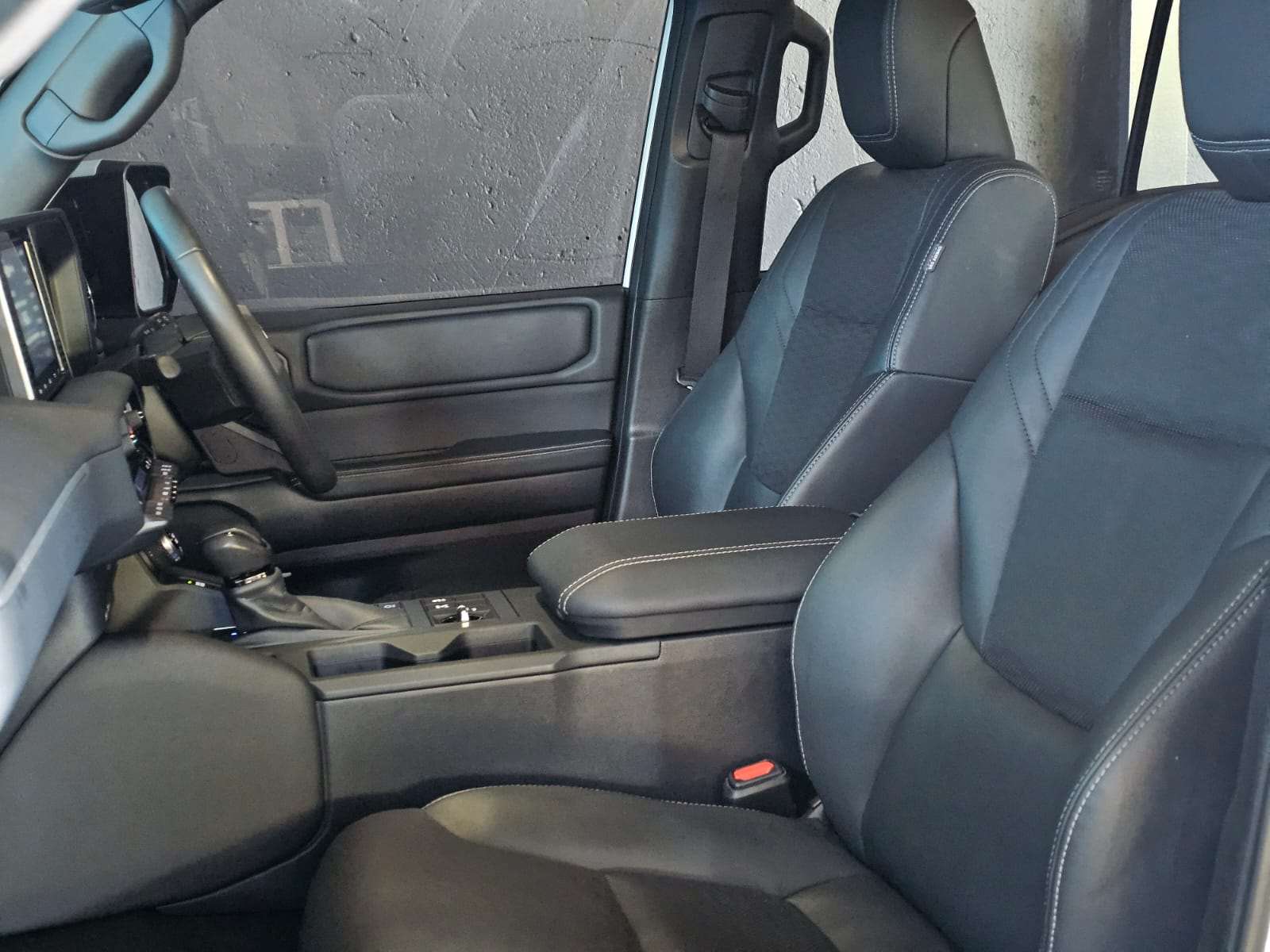 2024 Toyota Prado image 14