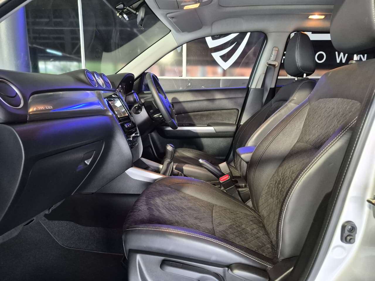 2024 Suzuki Vitara image 11