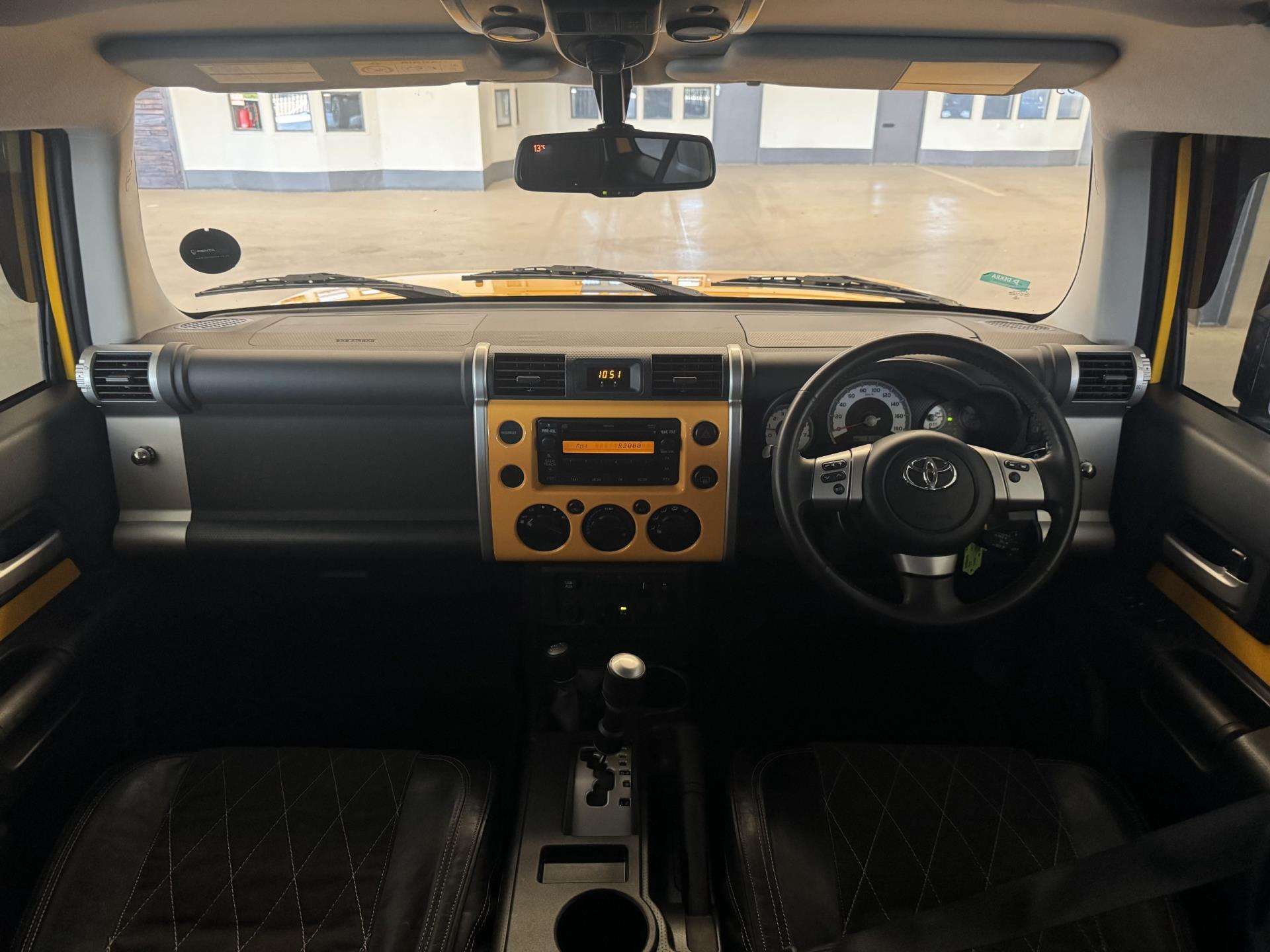 2022 Toyota Land Cruiser image 13