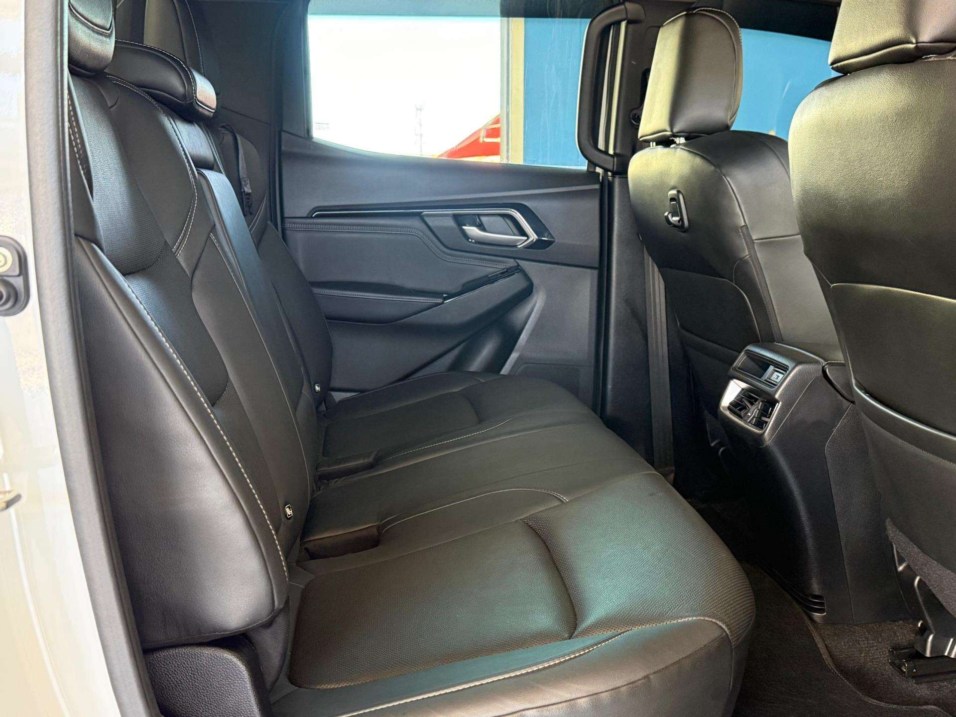 2022 Isuzu D-max image 14