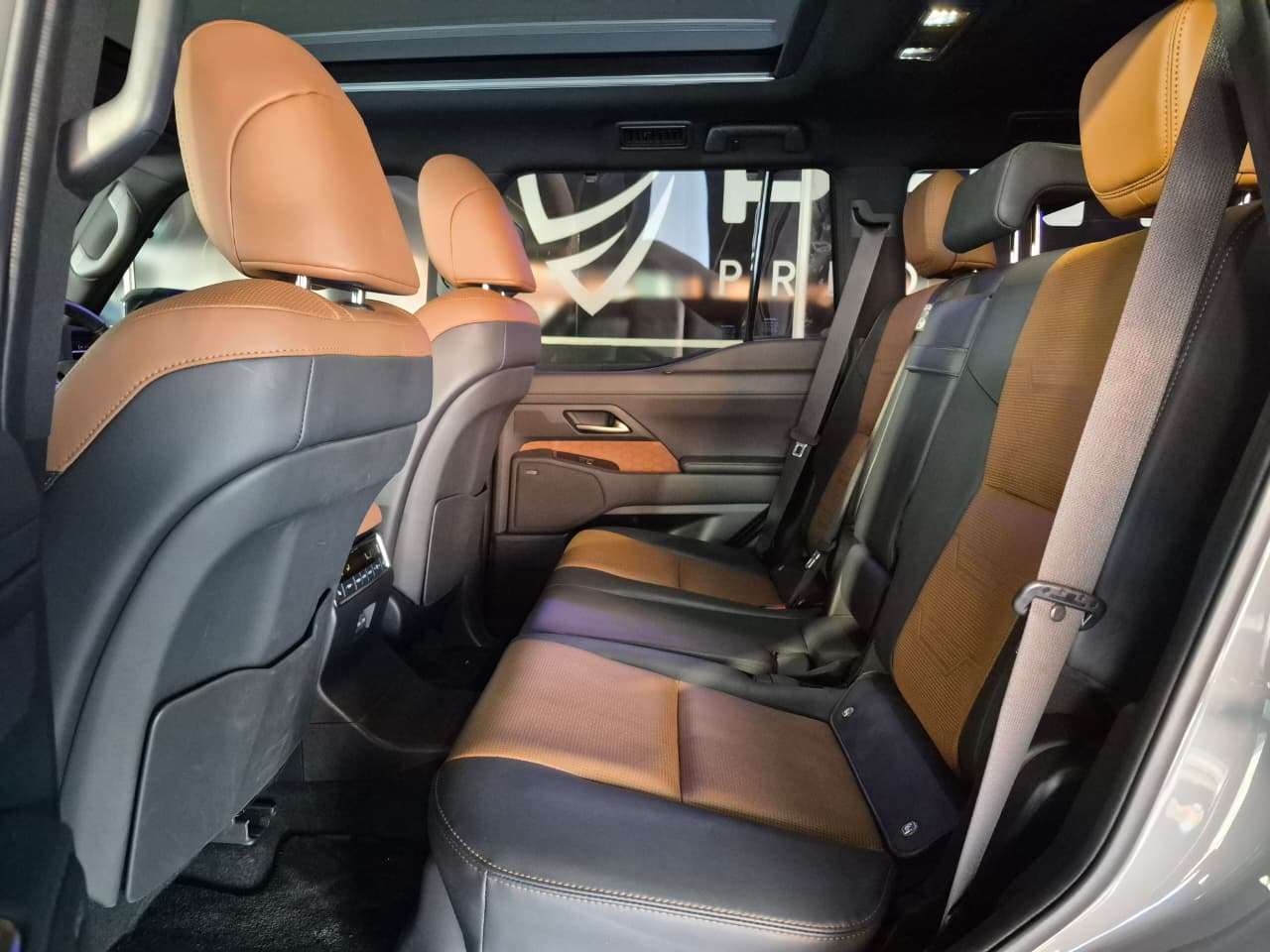 2025 Lexus Gx 550 image 12