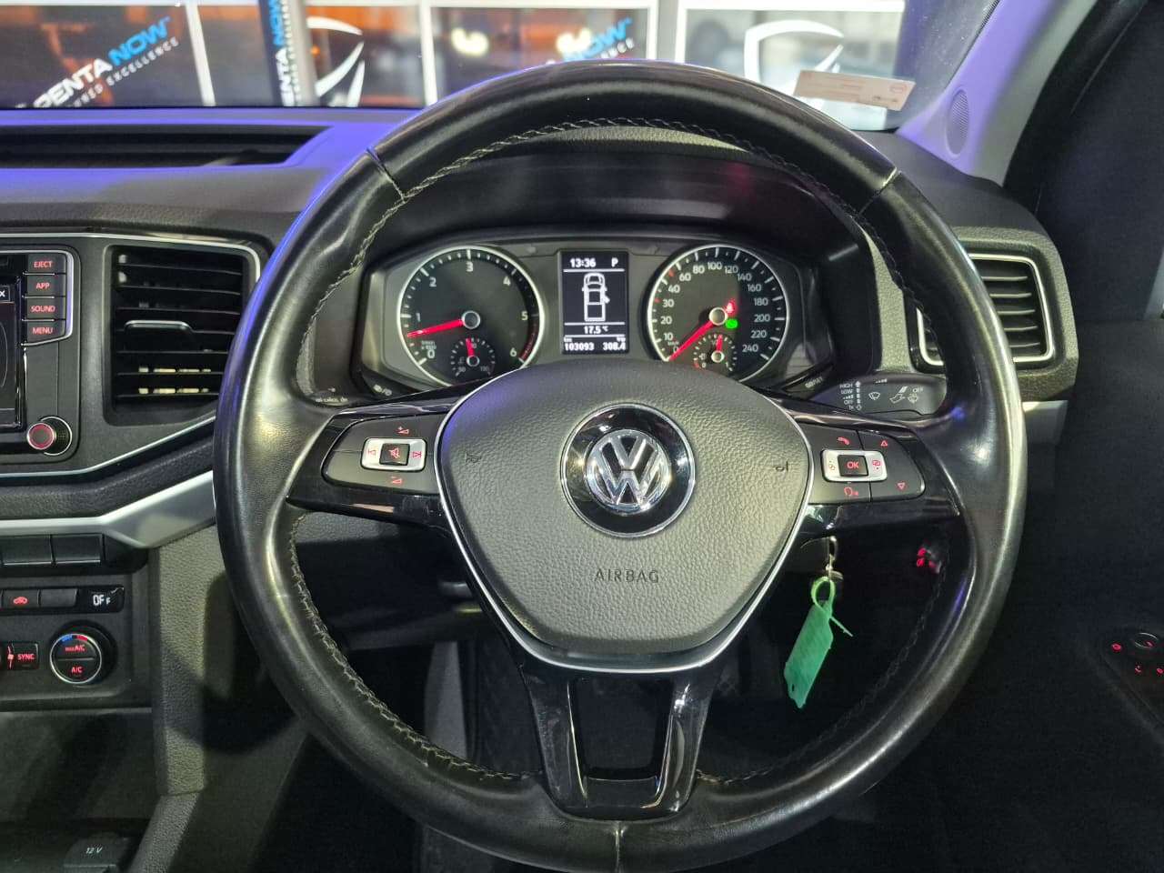 2022 Volkswagen Amarok image 8