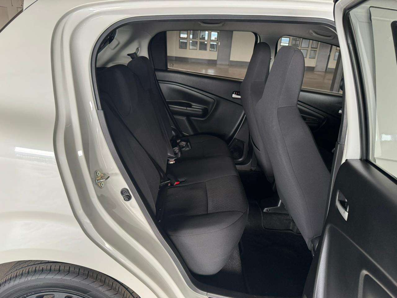 2024 Toyota Vitz image 10