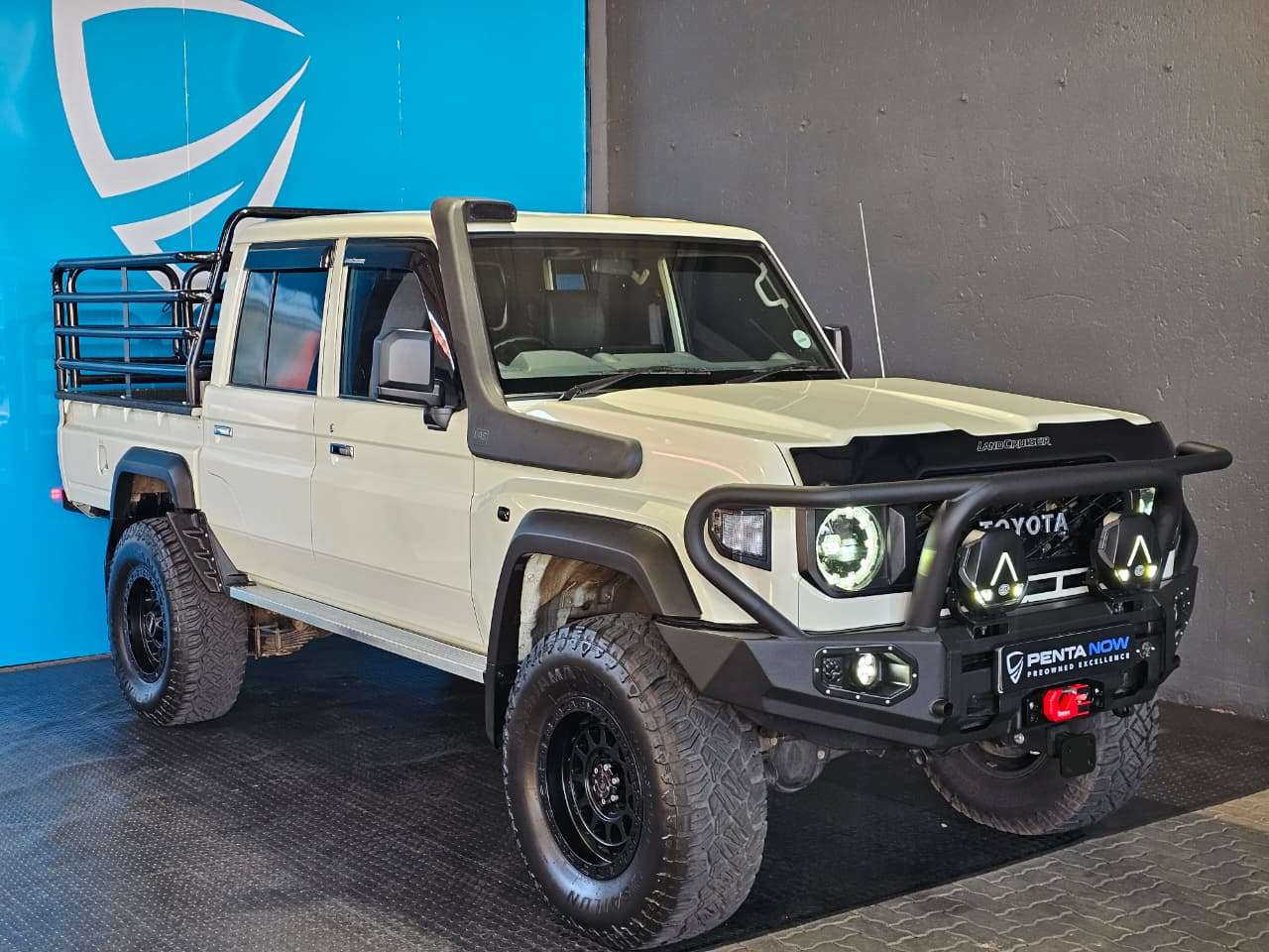 Toyota - Land Cruiser
