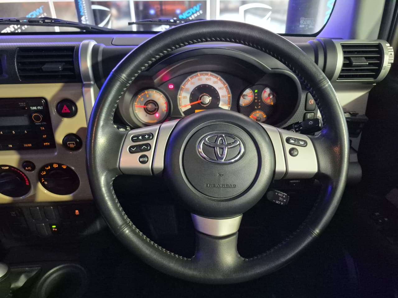 2018 Toyota Fj Cruiser image 8