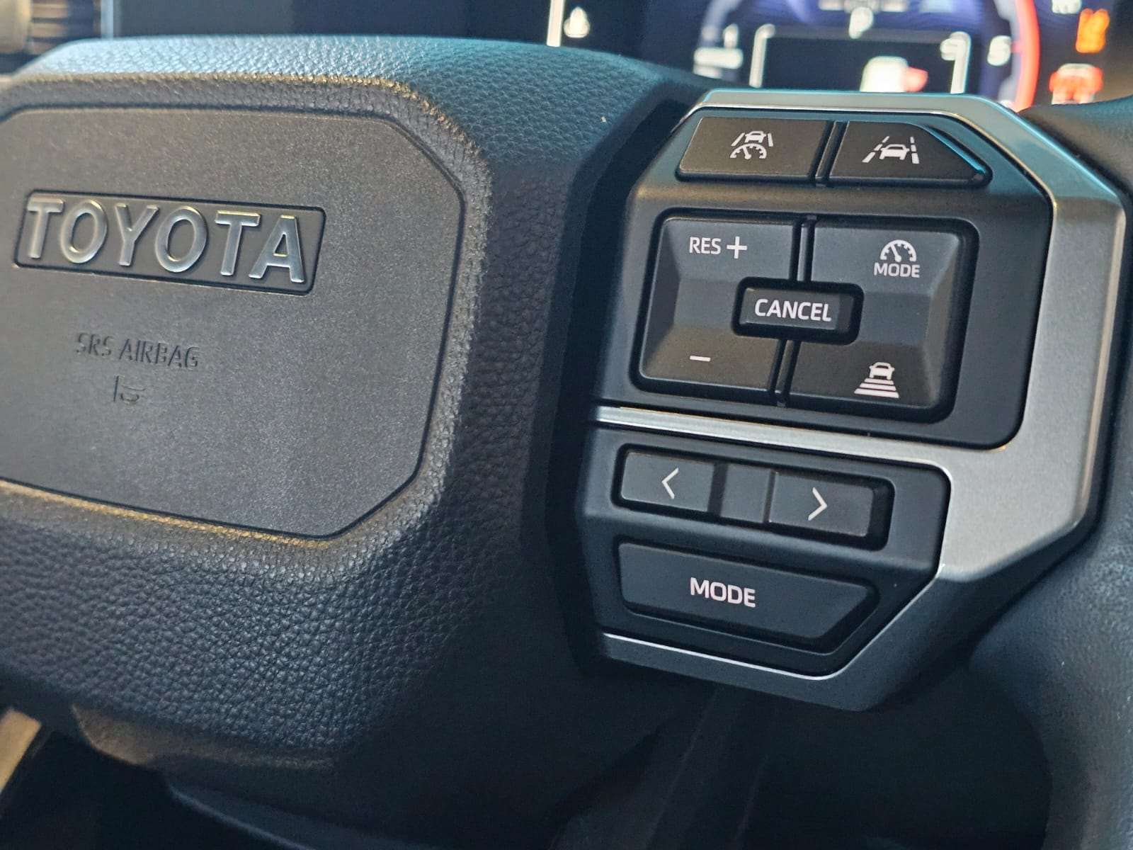 2024 Toyota Prado image 13