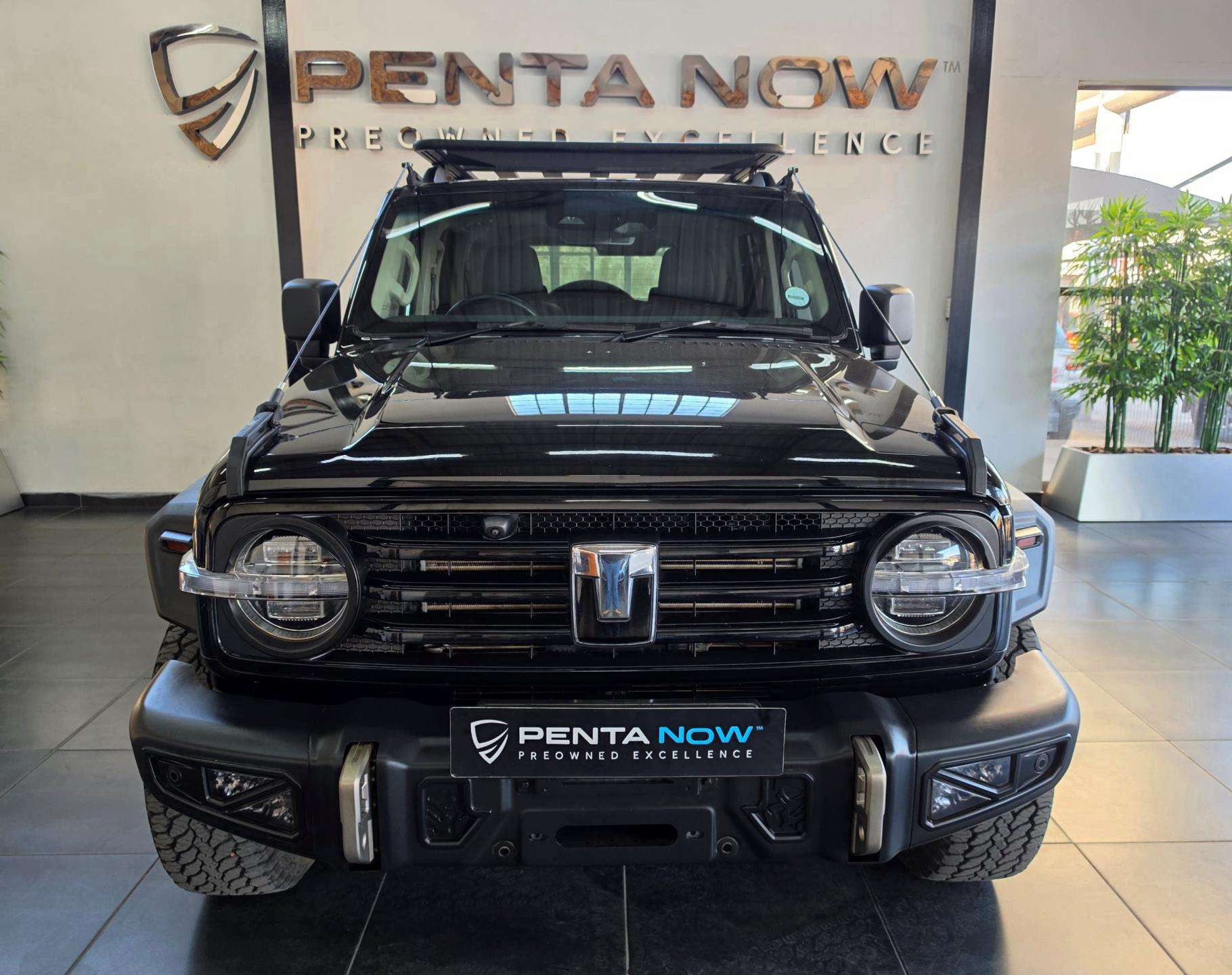 2024 Gwm Tank 300 2.0t Super Luxury 4x4 A/t image 3