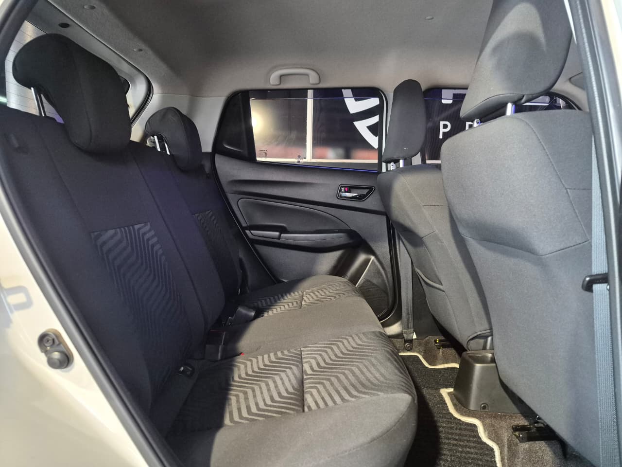 2023 Suzuki Swift image 14