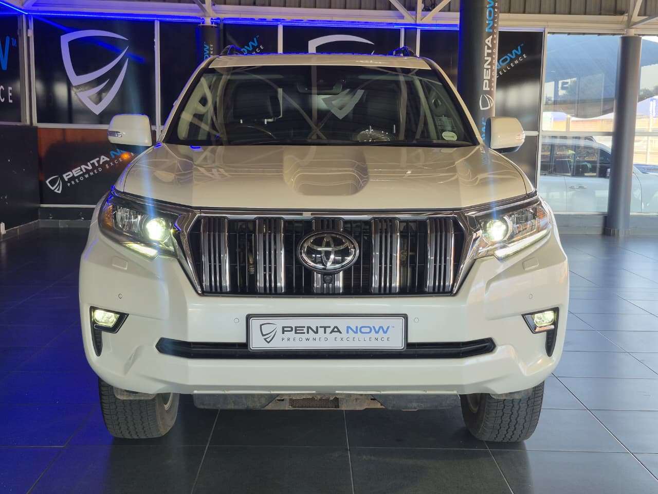2023 Toyota Prado image 2