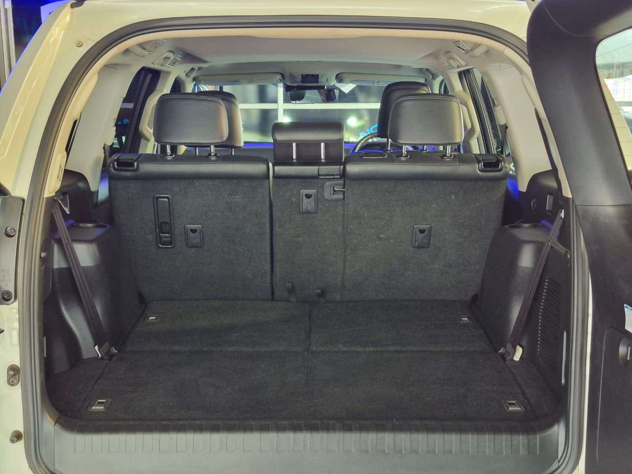 2019 Toyota Prado image 16