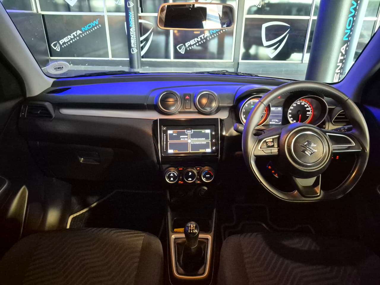 2023 Suzuki Swift image 7