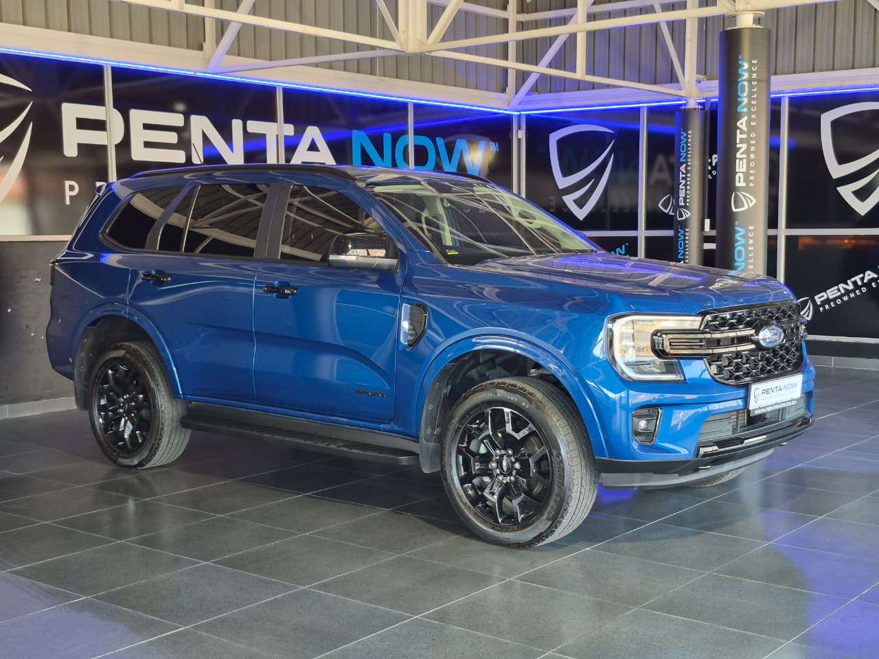 2024 Ford Everest image 3