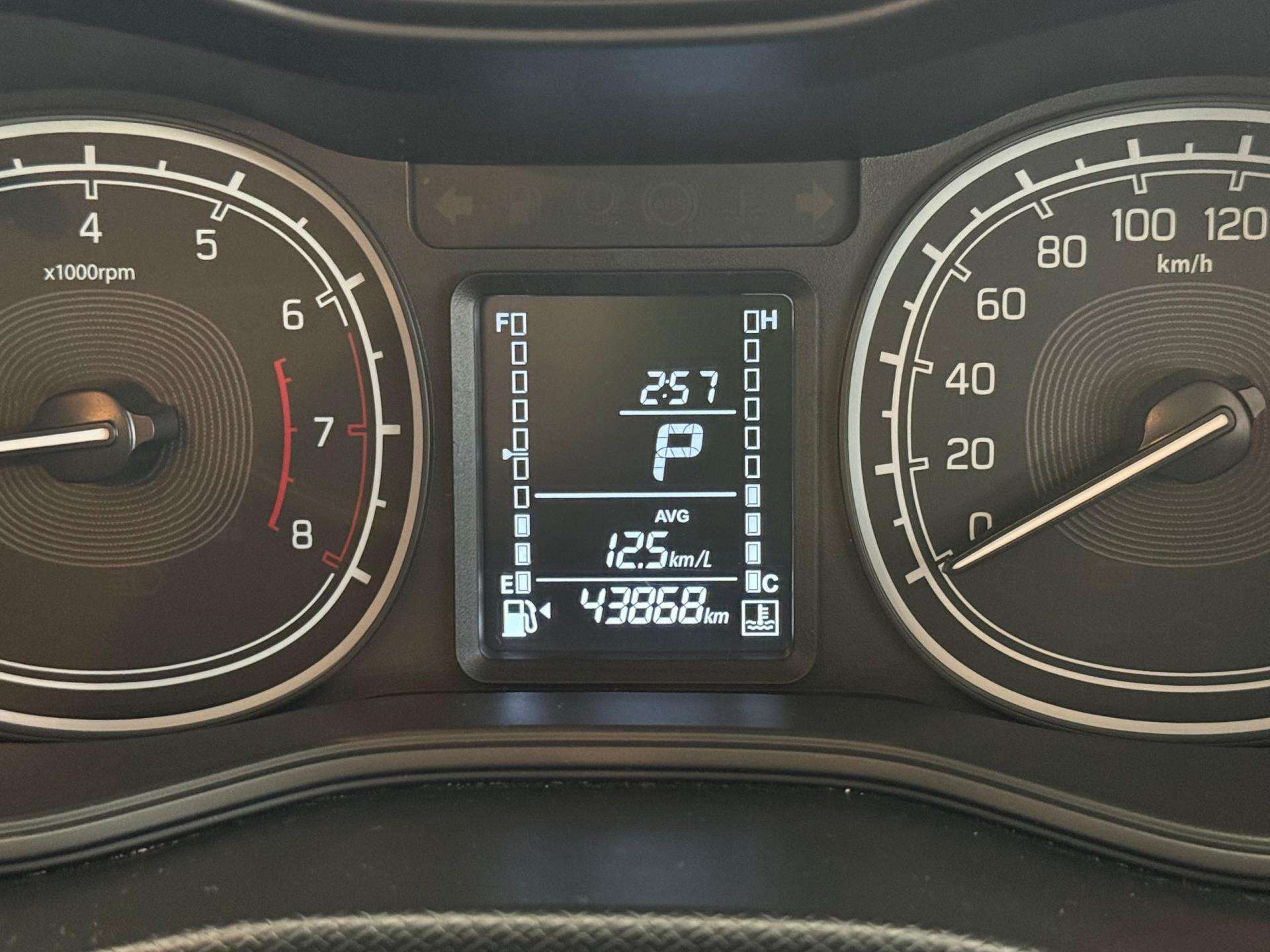 2022 Suzuki Vitara Brezza image 12