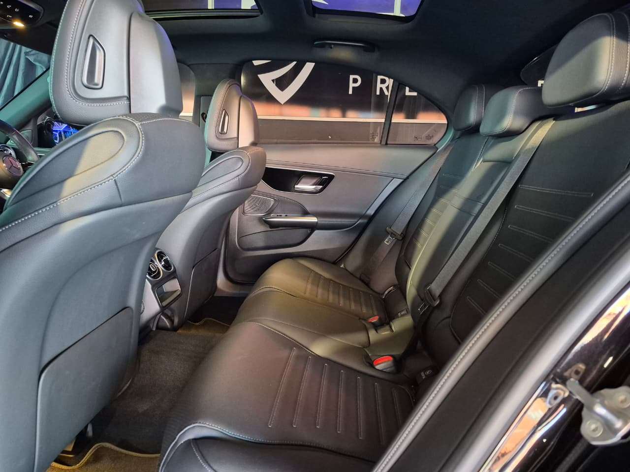 2022 Mercedez-benz C Class image 11