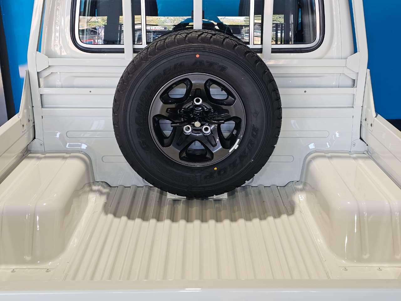 2026 Toyota Land Cruiser image 7
