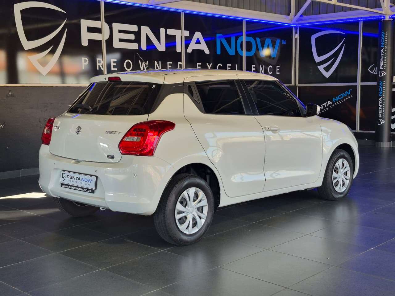 2022 Suzuki Swift image 6