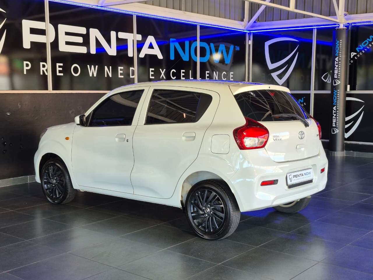 2024 Toyota Vitz image 4