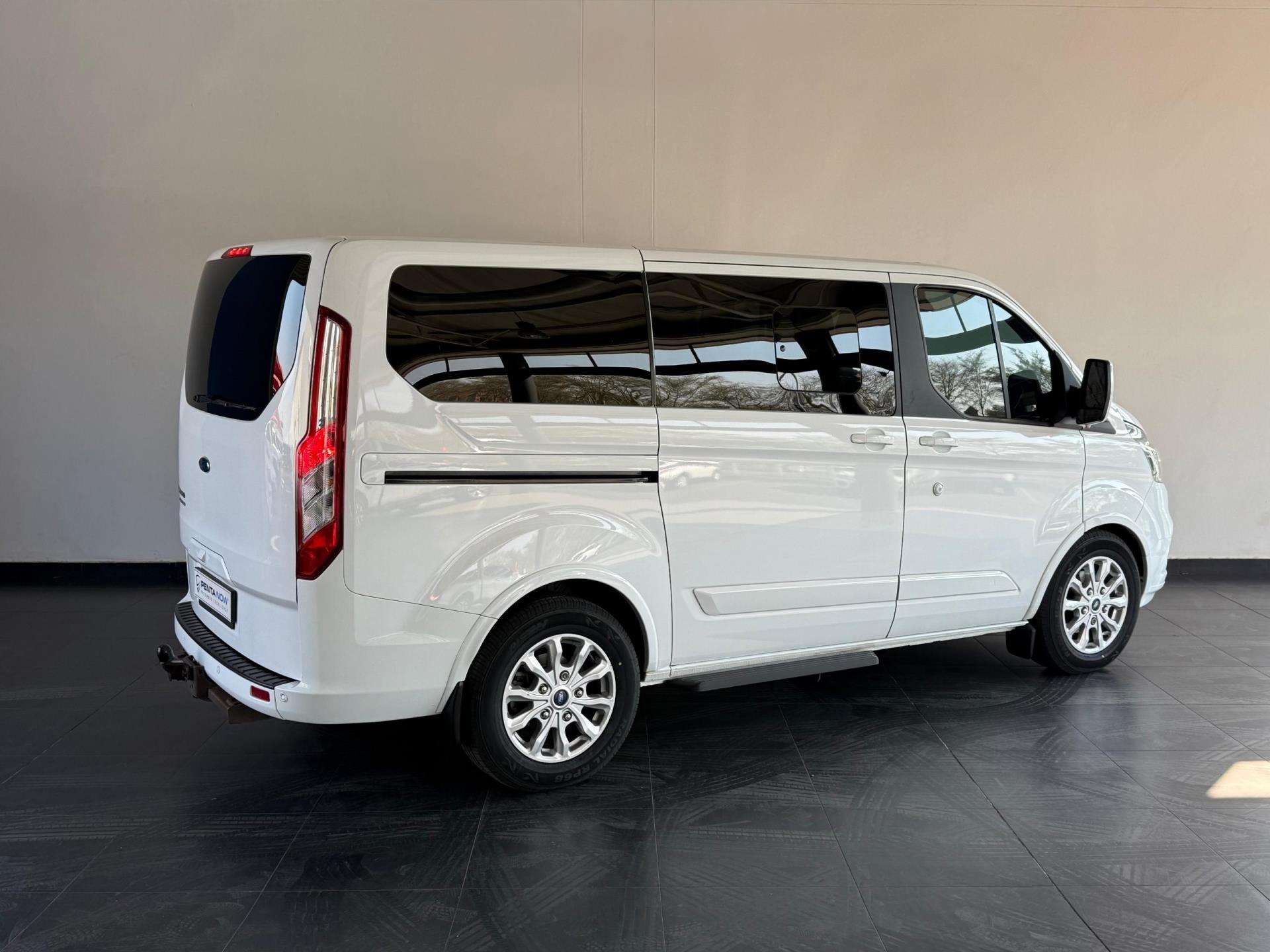 2021 Ford Tourneo image 6