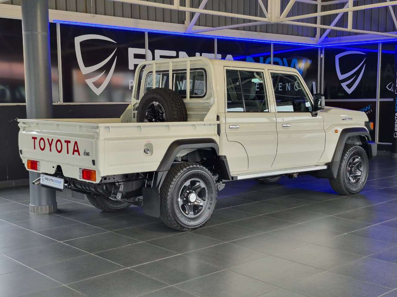 2026 Toyota Land Cruiser 79 image 6