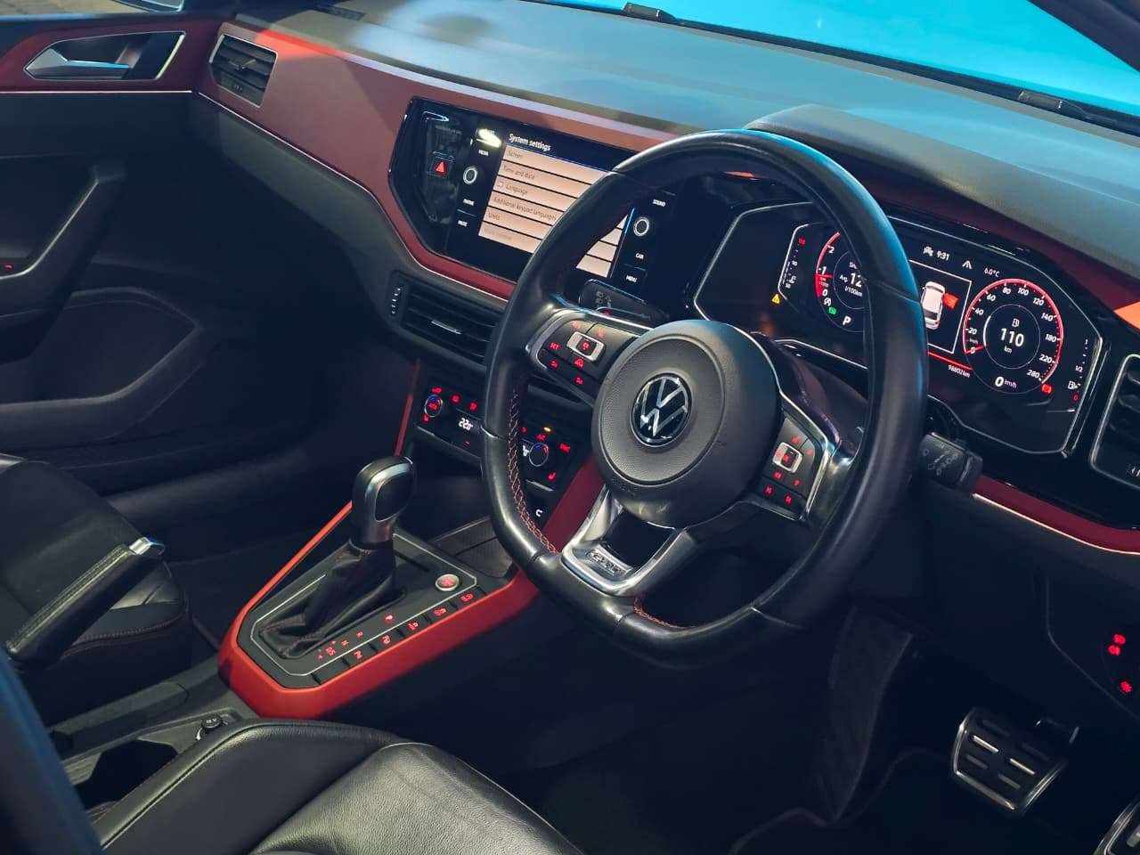 2021 Volkswagen Polo image 11