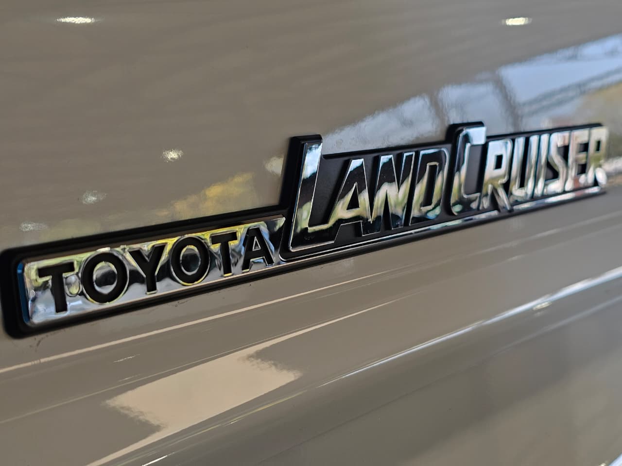 2026 Toyota Land Cruiser image 9