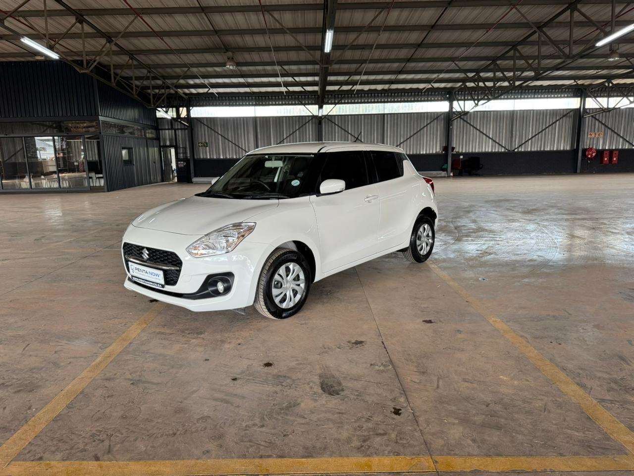 2022 Suzuki Swift image 7
