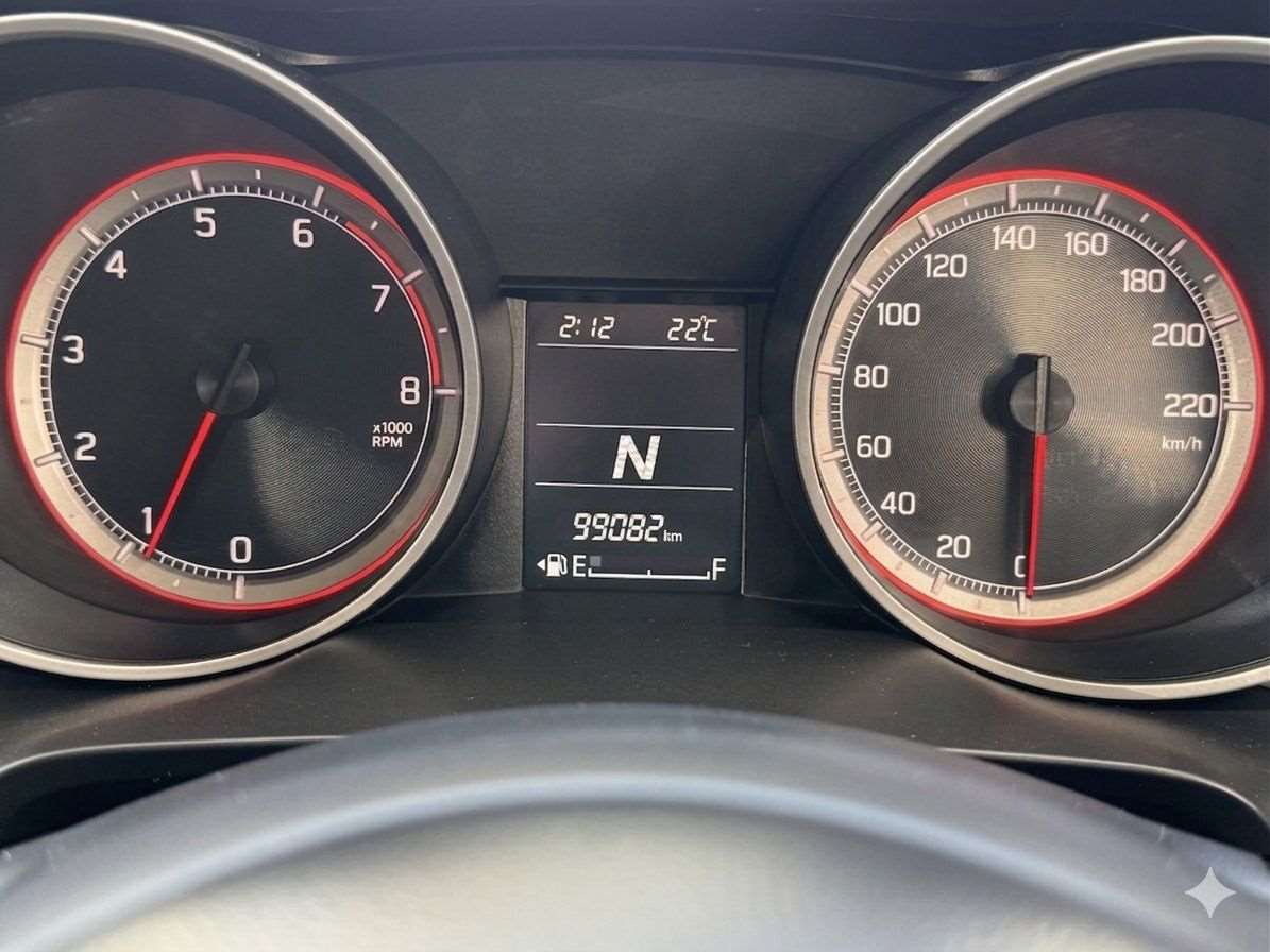 2022 Suzuki Swift image 16