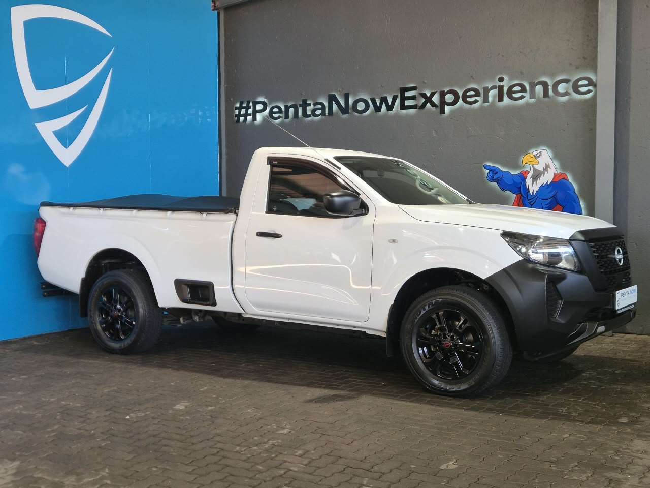 Nissan - Navara