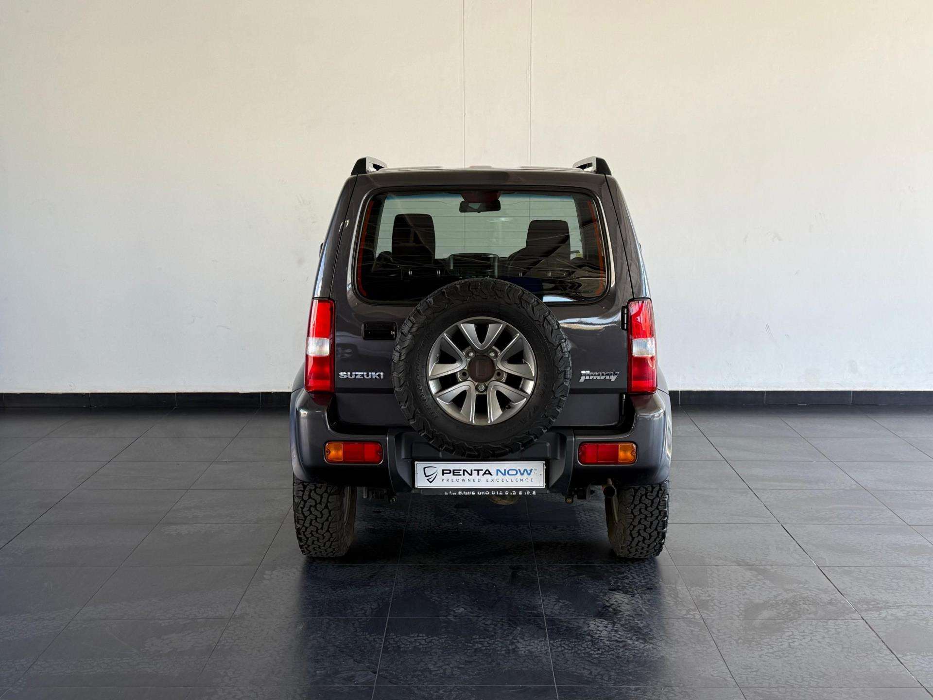 2016 Suzuki Jimny image 8