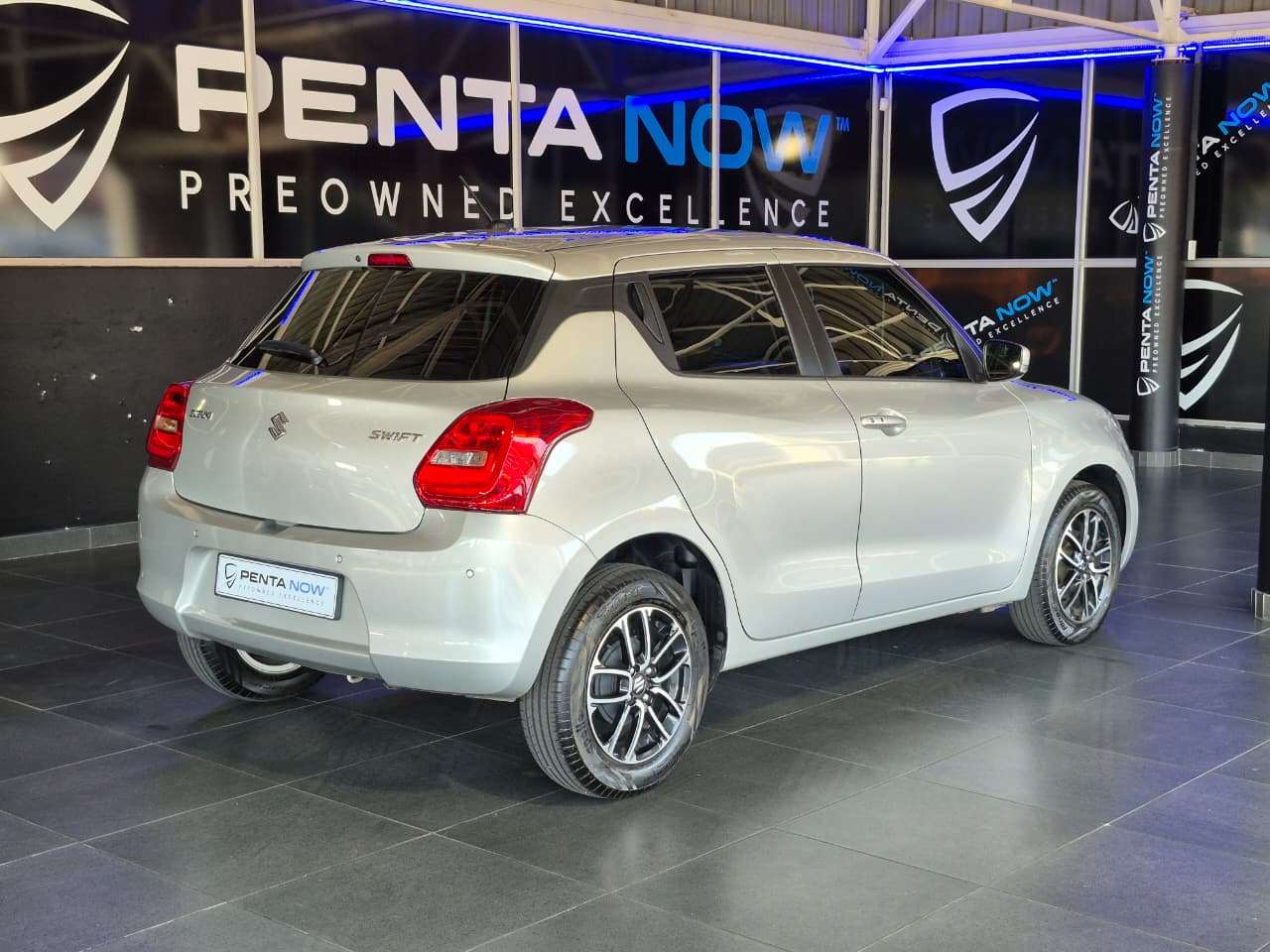 2022 Suzuki Swift image 6