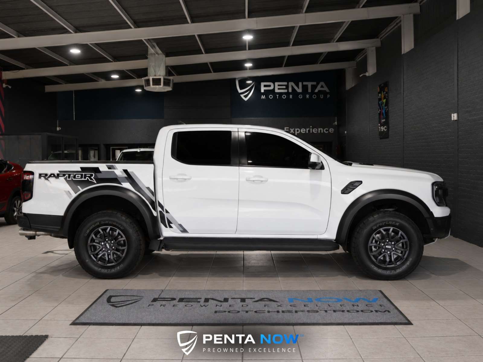 2023 Ford Ranger 2022 - On image 3