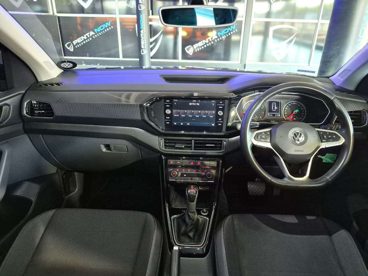 2020 Volkswagen T-cross image 7