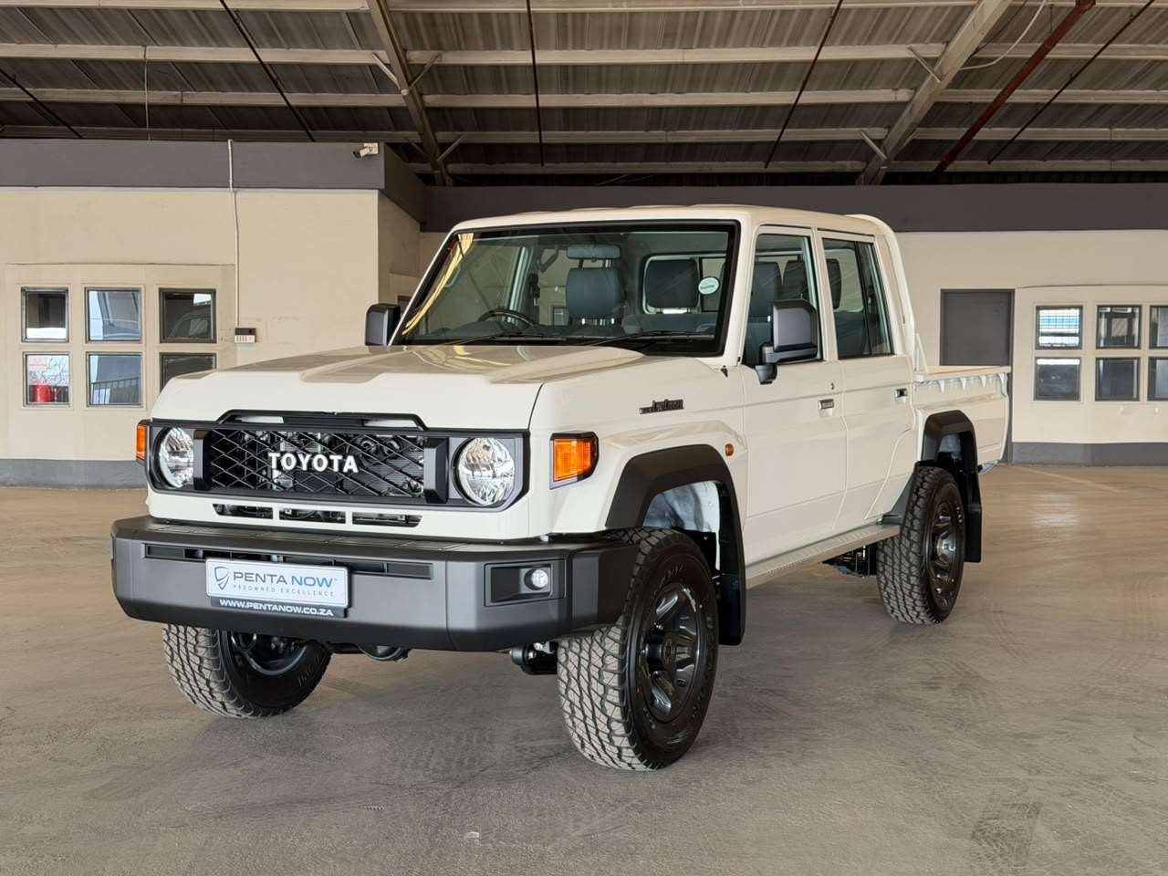 Toyota - Land Cruiser 79
