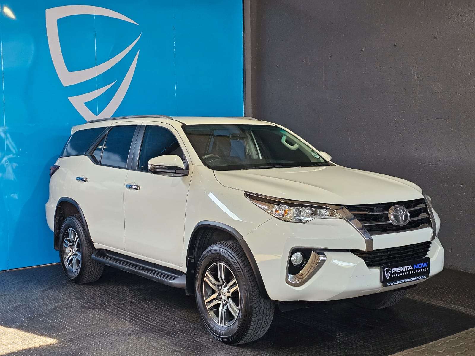 Toyota - Fortuner