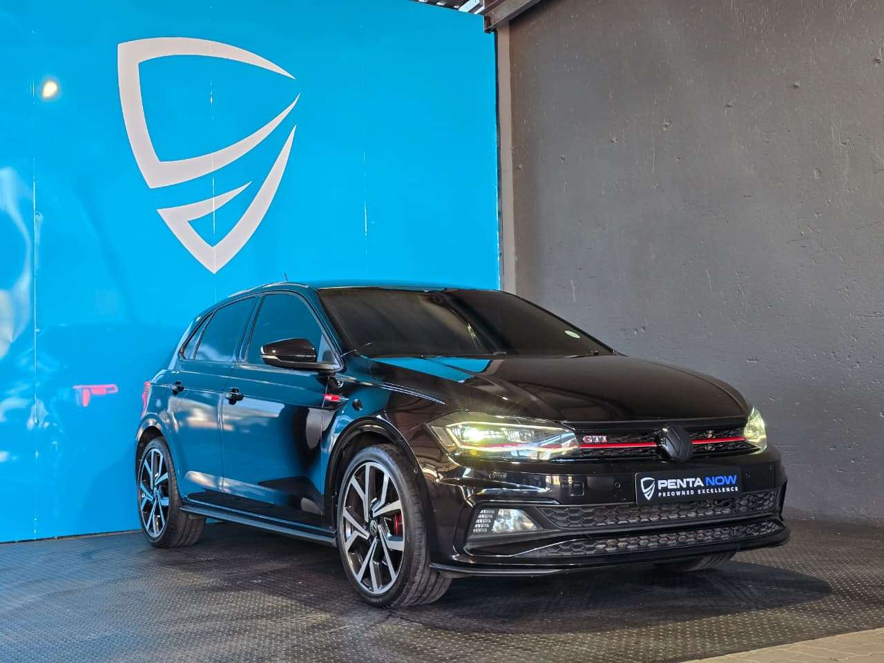 Volkswagen - Polo