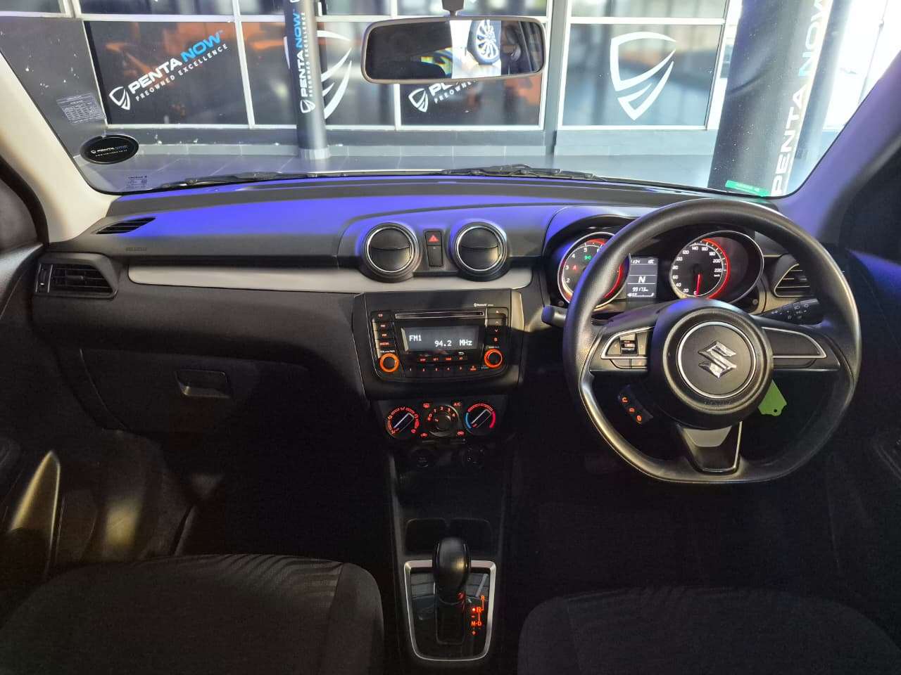 2022 Suzuki Swift image 7