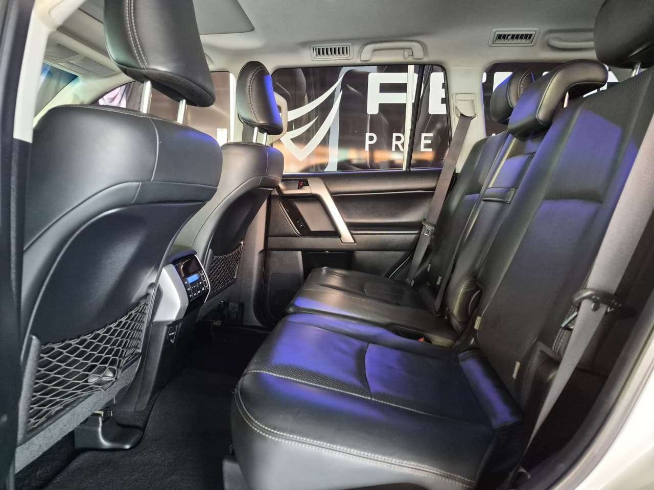 2019 Toyota Prado image 13