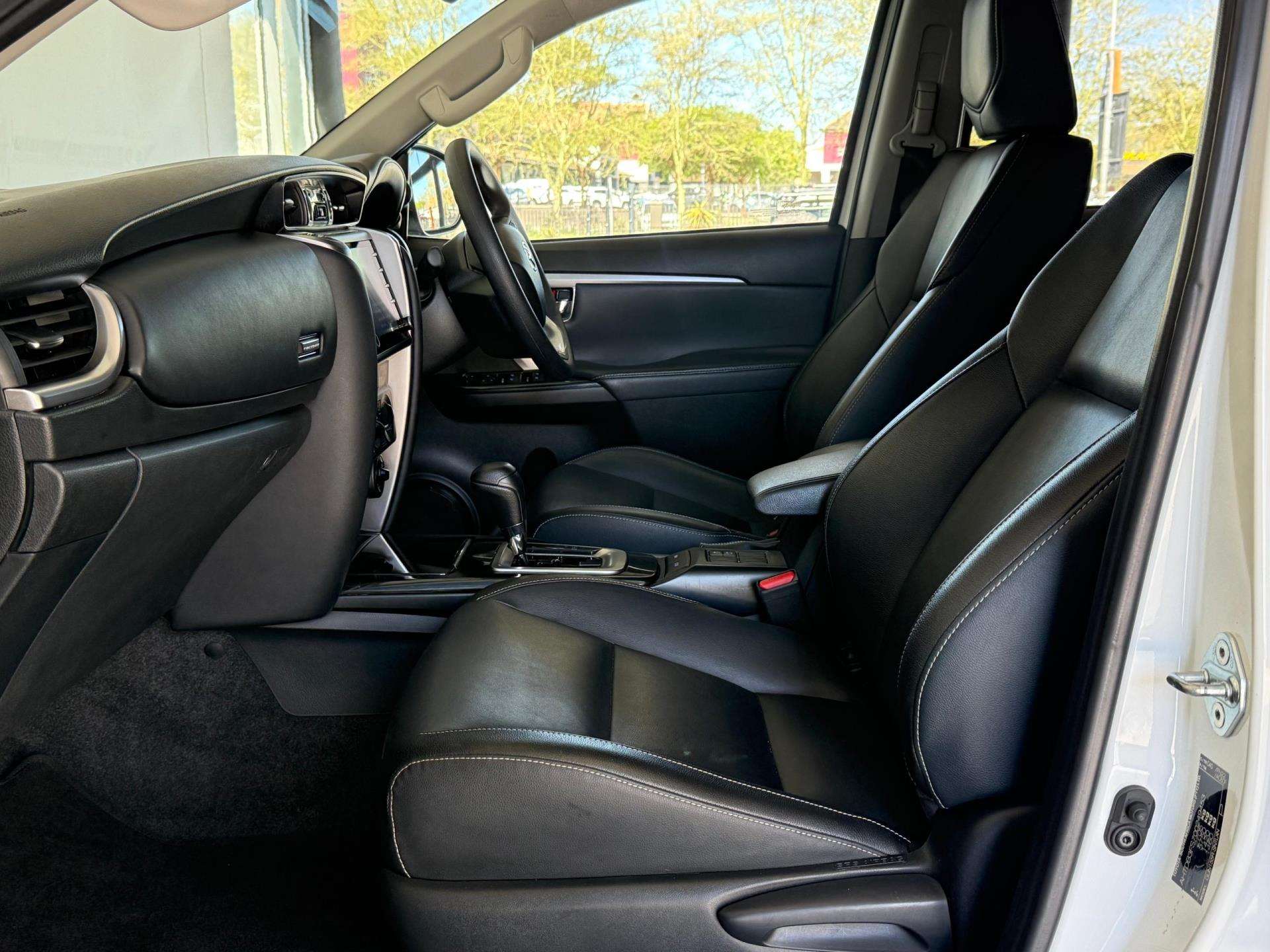 2023 Toyota Fortuner image 15