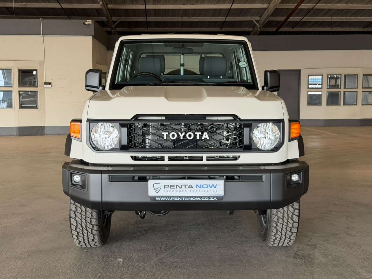 2026 Toyota Land Cruiser 79 image 8