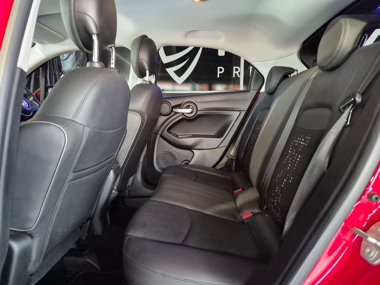 2021 Fiat 500x image 12